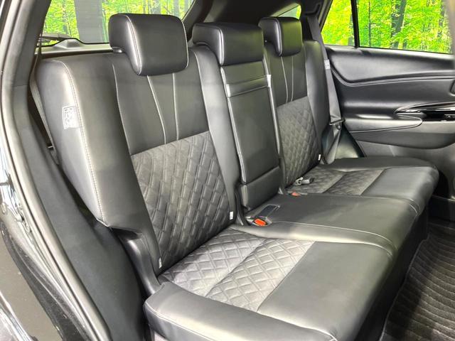 ハリアー プレミアム　スタイルノアール　後期　禁煙車　純正９型ナビ　バックカメラ　ＥＴＣ　トヨタセーフティセンス　クリアランスソナー　レーダークルーズ　電動リアゲート　ハーフレザーシート　Ｂｌｕｅｔｏｏｔｈ接　パワーシート　三眼ヘッドライト（9枚目）
