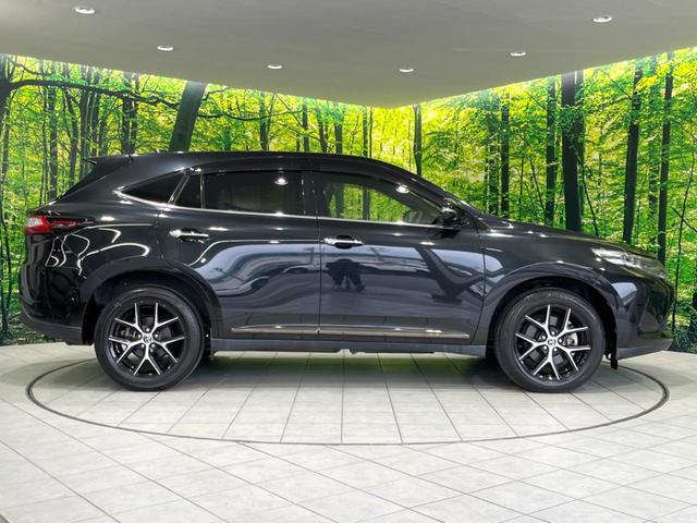 ハリアー プレミアム　スタイルノアール　後期　禁煙車　純正９型ナビ　バックカメラ　ＥＴＣ　トヨタセーフティセンス　クリアランスソナー　レーダークルーズ　電動リアゲート　ハーフレザーシート　Ｂｌｕｅｔｏｏｔｈ接　パワーシート　三眼ヘッドライト（23枚目）