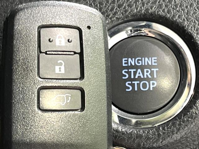 ハリアー プレミアム　スタイルノアール　後期　禁煙車　純正９型ナビ　バックカメラ　ＥＴＣ　トヨタセーフティセンス　クリアランスソナー　レーダークルーズ　電動リアゲート　ハーフレザーシート　Ｂｌｕｅｔｏｏｔｈ接　パワーシート　三眼ヘッドライト（31枚目）