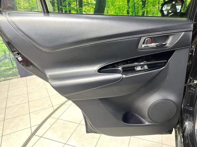 ハリアー プレミアム　スタイルノアール　後期　禁煙車　純正９型ナビ　バックカメラ　ＥＴＣ　トヨタセーフティセンス　クリアランスソナー　レーダークルーズ　電動リアゲート　ハーフレザーシート　Ｂｌｕｅｔｏｏｔｈ接　パワーシート　三眼ヘッドライト（49枚目）
