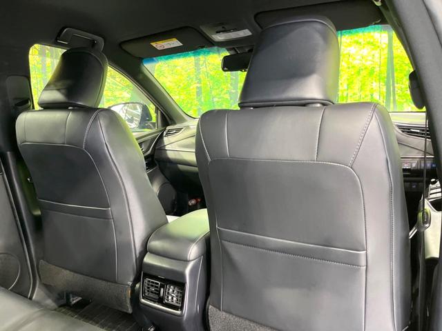 ハリアー プレミアム　スタイルノアール　後期　禁煙車　純正９型ナビ　バックカメラ　ＥＴＣ　トヨタセーフティセンス　クリアランスソナー　レーダークルーズ　電動リアゲート　ハーフレザーシート　Ｂｌｕｅｔｏｏｔｈ接　パワーシート　三眼ヘッドライト（51枚目）