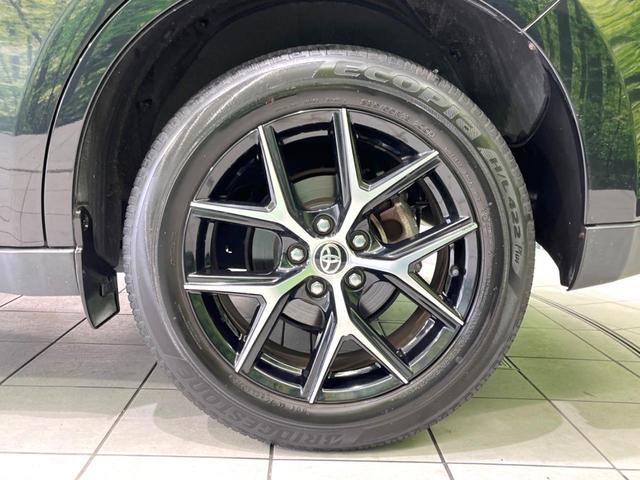 ハリアー プレミアム　スタイルノアール　後期　禁煙車　純正９型ナビ　バックカメラ　ＥＴＣ　トヨタセーフティセンス　クリアランスソナー　レーダークルーズ　電動リアゲート　ハーフレザーシート　Ｂｌｕｅｔｏｏｔｈ接　パワーシート　三眼ヘッドライト（55枚目）