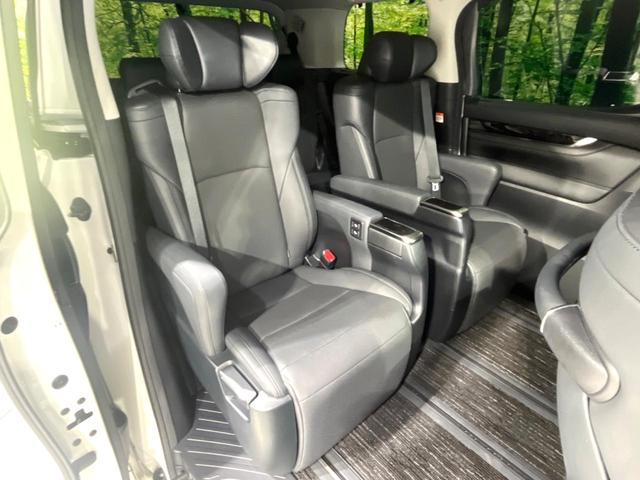 アルファード 2.5S Cパッケージ 後期 禁煙車 サンルーフ フリップダウンモニター 純正9型ナビ バックカメラ デジタルインナーミラー ブラインドスポットモニター 両側電動ドア セーフティセンス レーダークルーズ ETC ドラレコ(9枚目)