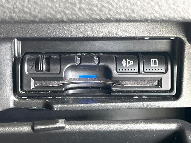 セレナ ハイウェイスター VセレクションII 禁煙車 純正9型ナビ フリップダウンモニター 全周囲カメラ デジタルインナーミラー プロパイロット パーキングアシスト 両側電動ドア エマージェンシーブレーキ ドラレコ スマートキー LEDヘッド(43枚目)