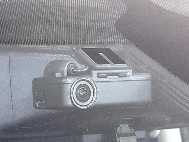 セレナ ハイウェイスター VセレクションII 禁煙車 純正9型ナビ フリップダウンモニター 全周囲カメラ デジタルインナーミラー プロパイロット パーキングアシスト 両側電動ドア エマージェンシーブレーキ ドラレコ スマートキー LEDヘッド(44枚目)