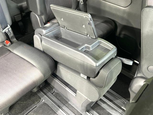 セレナ ハイウェイスター VセレクションII 禁煙車 純正9型ナビ フリップダウンモニター 全周囲カメラ デジタルインナーミラー プロパイロット パーキングアシスト 両側電動ドア エマージェンシーブレーキ ドラレコ スマートキー LEDヘッド(68枚目)