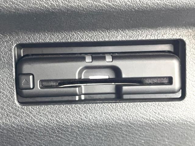 キックス X 禁煙車 純正9型ナビ インテリジェントエマージェンシーブレーキ ETC ドラレコ スマートキー LEDヘッドライト オートマチックハイビーム オートライト オートエアコン CD/DVD再生(6枚目)