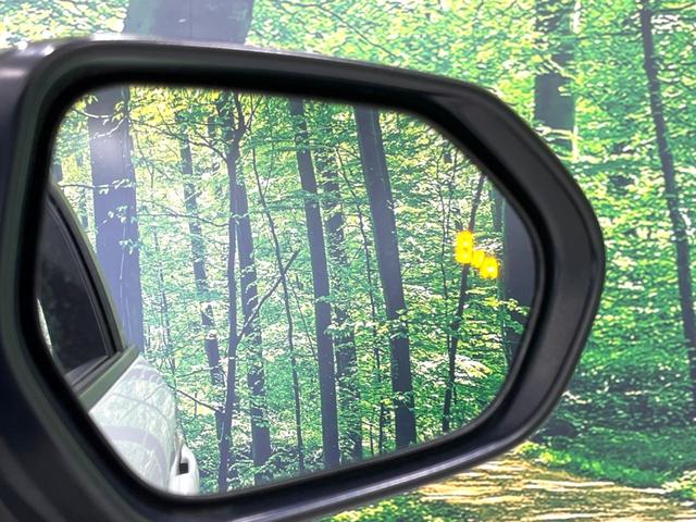 カローラツーリング ハイブリッド ダブルバイビー 禁煙車 純正9型ナビ ブラインドスポットモニター シートヒーター セーフティセンス バックカメラ ドラレコ Bluetooth ETC レーダークルコン ハーフレザーシート 17インチアルミ(4枚目)