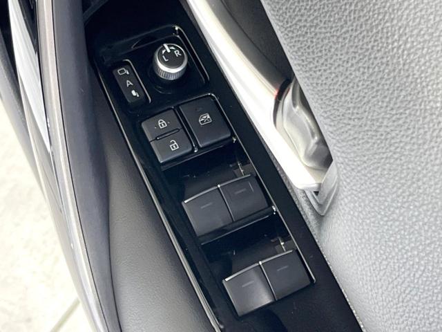 カローラツーリング ハイブリッド ダブルバイビー 禁煙車 純正9型ナビ ブラインドスポットモニター シートヒーター セーフティセンス バックカメラ ドラレコ Bluetooth ETC レーダークルコン ハーフレザーシート 17インチアルミ(54枚目)