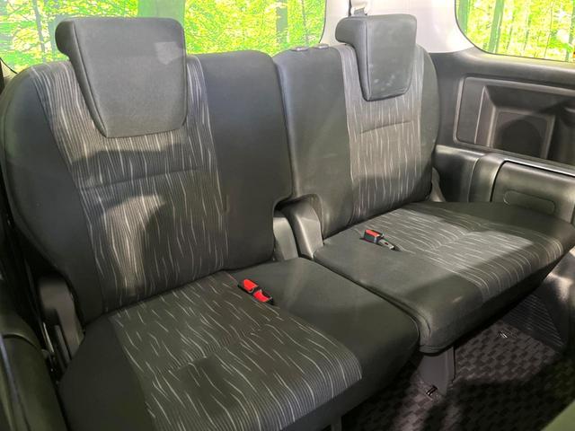 ヴォクシー ZS 煌II 禁煙車 純正SDナビ Bluetooth接続 ビルトインETC 両側電動ドア HIDヘッドライト デュアルエアコン 純正16インチアルミ CD DVD再生 フルセグTV(10枚目)