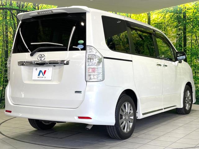 ヴォクシー ZS 煌II 禁煙車 純正SDナビ Bluetooth接続 ビルトインETC 両側電動ドア HIDヘッドライト デュアルエアコン 純正16インチアルミ CD DVD再生 フルセグTV(18枚目)