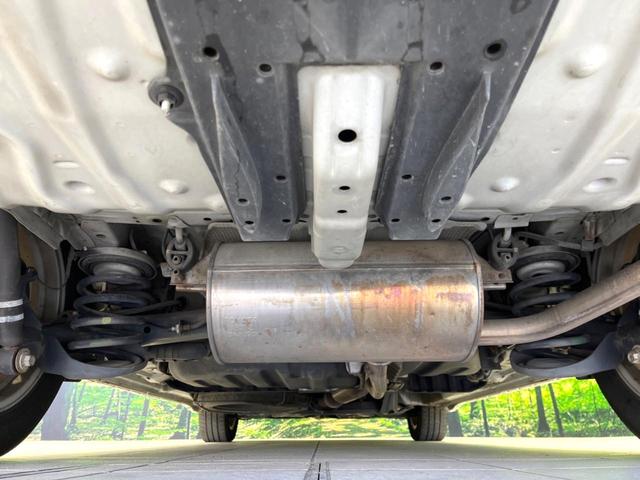 ヴォクシー ZS 煌II 禁煙車 純正SDナビ Bluetooth接続 ビルトインETC 両側電動ドア HIDヘッドライト デュアルエアコン 純正16インチアルミ CD DVD再生 フルセグTV(20枚目)