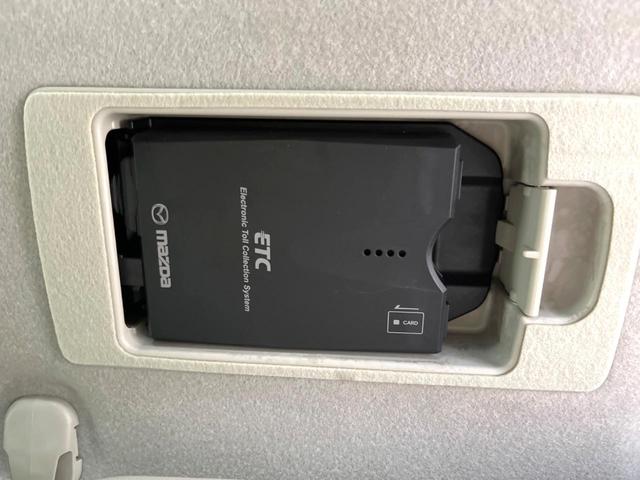 デミオ ＸＤツーリング　禁煙車　純正ナビ　Ｂｌｕｅｔｏｏｔｈ接続　バックカメラ　ＥＴＣ　スマートシティブレーキ　ＬＥＤヘッドライト　クルーズコントロール　オートライト　オートエアコン　純正１６インチアルミ　スマートキー（7枚目）