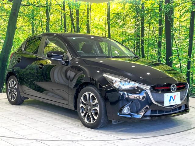 デミオ ＸＤツーリング　禁煙車　純正ナビ　Ｂｌｕｅｔｏｏｔｈ接続　バックカメラ　ＥＴＣ　スマートシティブレーキ　ＬＥＤヘッドライト　クルーズコントロール　オートライト　オートエアコン　純正１６インチアルミ　スマートキー（16枚目）