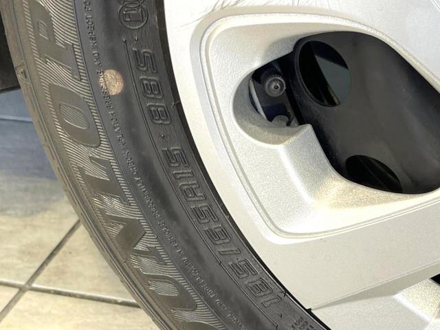 アクア X 禁煙車 ナビ機能 バックカメラ ETC セーフティセンス レーダークルーズ スマートキー LEDヘッドライト オートマチックハイビーム AC100V電源 オートエアコン Bluetooth接続(31枚目)