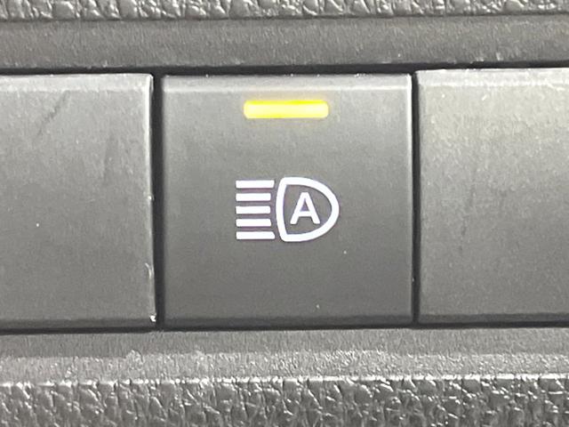 アクア X 禁煙車 ナビ機能 バックカメラ ETC セーフティセンス レーダークルーズ スマートキー LEDヘッドライト オートマチックハイビーム AC100V電源 オートエアコン Bluetooth接続(38枚目)