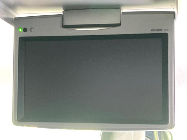 エスティマ 2.4アエラス Gエディション 禁煙車 後席モニター 両側電動ドア 純正ナビ バックカメラ HIDヘッド ビルトインETC クルコン オートライト デュアルエアコン 純正17インチアルミ CD 地デジ スマートキー(3枚目)