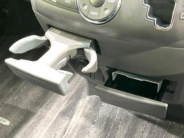 エスティマ 2.4アエラス Gエディション 禁煙車 後席モニター 両側電動ドア 純正ナビ バックカメラ HIDヘッド ビルトインETC クルコン オートライト デュアルエアコン 純正17インチアルミ CD 地デジ スマートキー(48枚目)