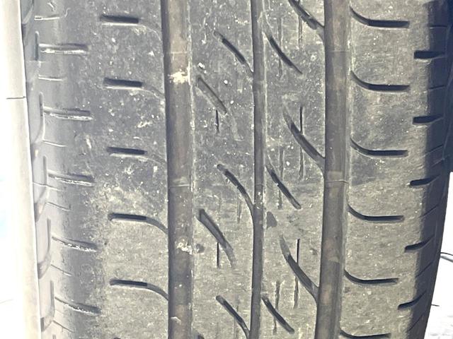 アクア Sスタイルブラック 禁煙車 モデリスタフルエアロ 純正ナビ LEDヘッドライト モデリスタ15インチアルミ セーフティセンスC Bluetooth接続 バックカメラ ドラレコ ETC スマートキー フロントフォグ(22枚目)