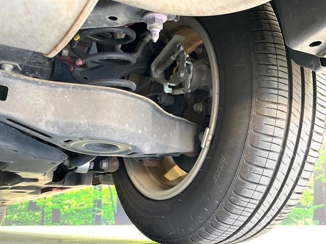 プリウス A 後期 禁煙車 純正9型ナビ パワーシート セーフティセンス バックカメラ ドラレコ ETC ブラインドスポットモニター クリアランスソナー レーダークルコン 純正15インチアルミ LEDフォグ(30枚目)