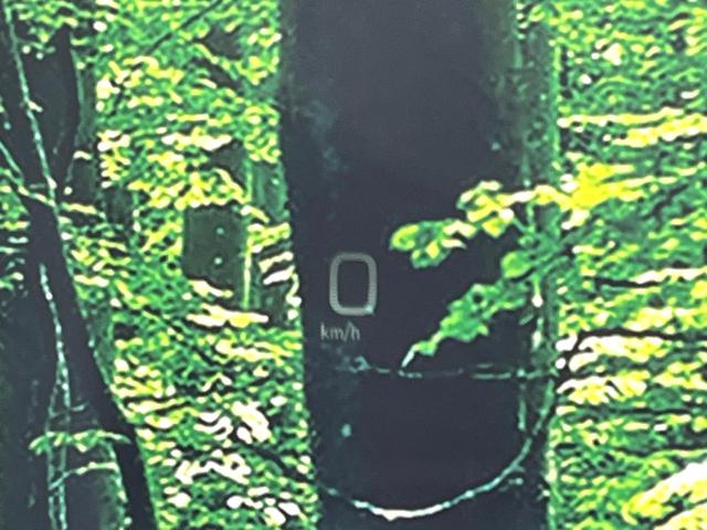 プリウス A 後期 禁煙車 純正9型ナビ パワーシート セーフティセンス バックカメラ ドラレコ ETC ブラインドスポットモニター クリアランスソナー レーダークルコン 純正15インチアルミ LEDフォグ(52枚目)