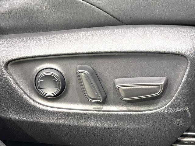 RAV4 アドベンチャー 禁煙車 サンルーフ TRDエアロ 9型ナビ ブラインドスポットモニター シートクーラー セーフティセンス パワーシート バックカメラ ETC ドラレコ クリアランスソナー レーダークルコン(35枚目)