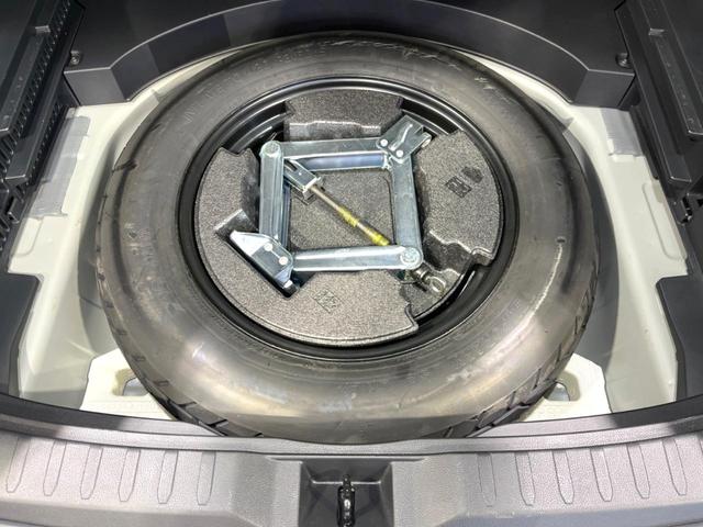 RAV4 アドベンチャー 禁煙車 サンルーフ TRDエアロ 9型ナビ ブラインドスポットモニター シートクーラー セーフティセンス パワーシート バックカメラ ETC ドラレコ クリアランスソナー レーダークルコン(37枚目)