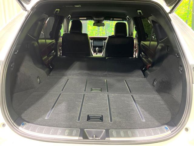 ハリアー プレミアム　禁煙車　モデリスタエアロ　純正９型ナビ　バックカメラ　ビルトインＥＴＣ　パワーシート　ディープボルドー内装　電動リアゲート　クルーズコントロール　デュアルオートエアコン（10枚目）
