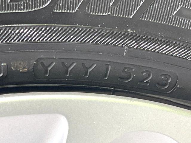 キューブ １５Ｘ　Ｖセレクション　禁煙車　純正ＳＤナビ　スマートキー　ＥＴＣ　オートライト　オートエアコン　キャメルカラー内装　ＣＤ再生　フルセグ　電動格納ドアミラー　アイドリングストップ　収納付きアームレスト（26枚目）