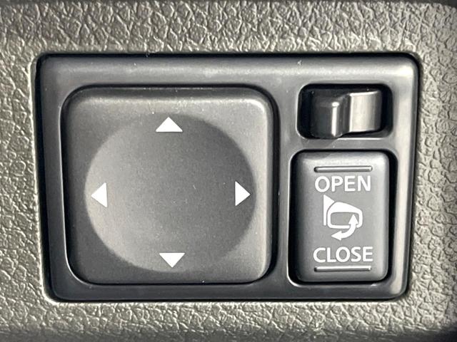 キューブ １５Ｘ　Ｖセレクション　禁煙車　純正ＳＤナビ　スマートキー　ＥＴＣ　オートライト　オートエアコン　キャメルカラー内装　ＣＤ再生　フルセグ　電動格納ドアミラー　アイドリングストップ　収納付きアームレスト（49枚目）