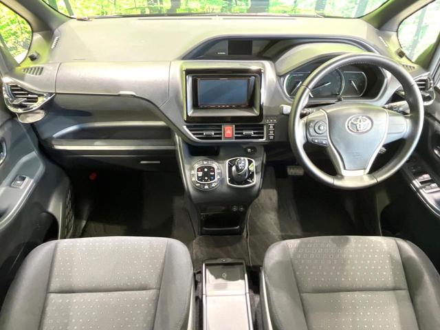 ヴォクシー ハイブリッドV メモリーナビ バックカメラ 両側電動ドア 前後ドラレコ ETC デジタルインナーミラー シートヒーター スマートキー LEDヘッドライト クルーズコントロール オートライト デュアルオートエアコン(2枚目)