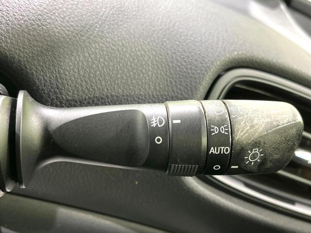 プリウス S 禁煙車 純正SDナビ バックカメラ プリクラッシュセーフティシステム レーダークルーズ ETC LEDヘッドライト オートハイビーム オートライト オートエアコン 純正15インチアルミホイール(55枚目)