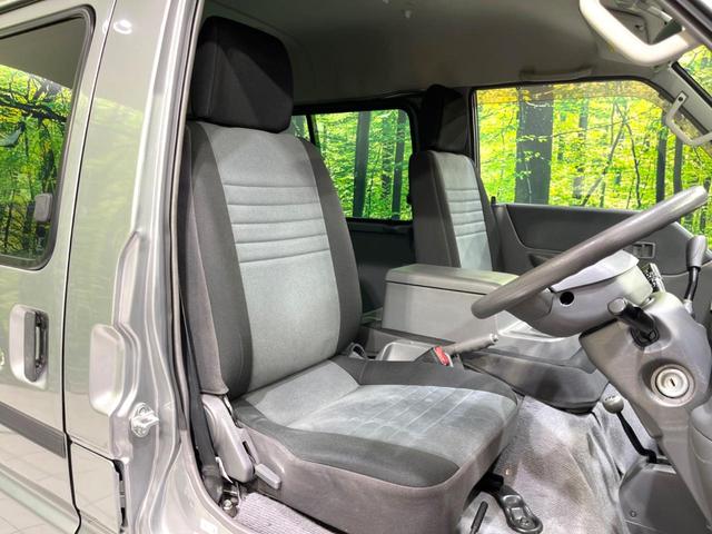 ボンゴバン ＧＬ　禁煙車　ＳＤナビ　バックカメラ　ＥＴＣ　両側スライドドア　ＣＤ再生　ＴＶ視聴　モケットシート　プライバシーガラス　エアコン　５人乗り（8枚目）