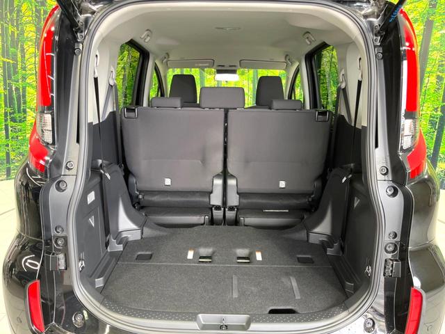 シエンタ ハイブリッドＸ　登録済未使用車　パワースライドドア　レーダークルーズ　セーフティセンス　ＬＥＤヘッドライト　レーンキープ　オートマチックハイビーム　スマートキー　ステアリングスイッチ　オートエアコン　オートライト（40枚目）