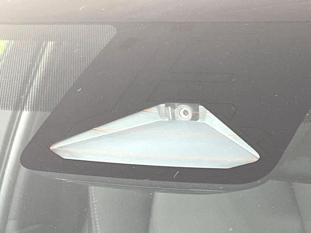 カローラツーリング ハイブリッド　ダブルバイビー　後期　禁煙車　純正１０．５型ナビ　バックカメラ　ブラインドスポットモニター　シートヒーター　ステアリングヒーター　レーダークルーズ　ドラレコ　ＥＴＣ　セーフティセンス　ＬＥＤヘッドライト　スマートキー（33枚目）