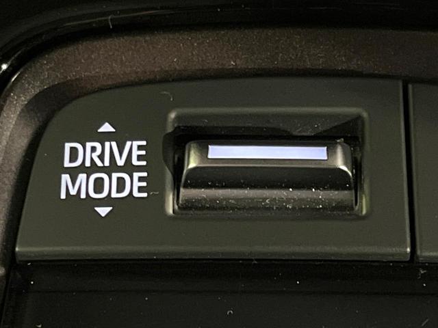 カローラツーリング ハイブリッド　ダブルバイビー　後期　禁煙車　純正１０．５型ナビ　バックカメラ　ブラインドスポットモニター　シートヒーター　ステアリングヒーター　レーダークルーズ　ドラレコ　ＥＴＣ　セーフティセンス　ＬＥＤヘッドライト　スマートキー（44枚目）