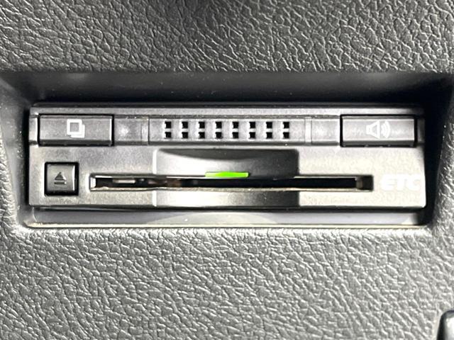 カローラフィールダー 1.5X 禁煙車 純正SDナビ バックカメラ ドラレコ ETC キーレスキー Bluetooth CD再生 横滑り防止装置 電動格納ドアミラー ウインカー付きサイドミラー(6枚目)