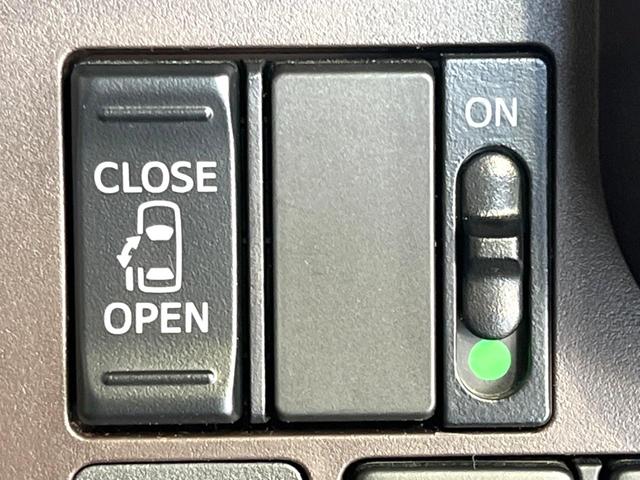 ルーミー X S 禁煙車 スマートアシストIII 純正ナビ シートヒーター シートバックテーブル ドラレコ ETC コーナーセンサー オートハイビーム オートライト Bluetooth CD 地デジ スマートキー(5枚目)