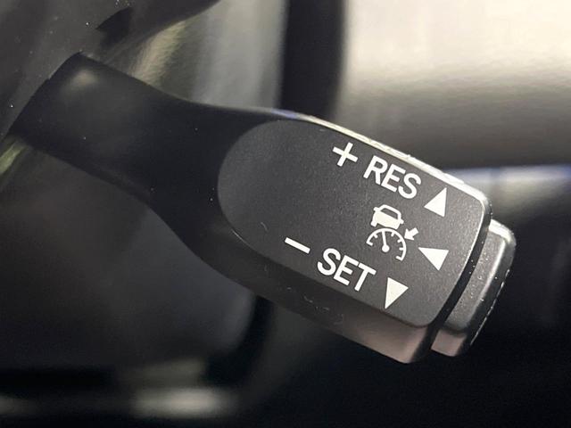 ハリアー プレミアム　禁煙車　純正９型ナビ　バックカメラ　プリクラッシュセーフティシステム　レーダークルーズ　コーナーセンサー　電動リアゲート　パワーシート　ＥＴＣ　ドラレコ　スマートキー　ＬＥＤヘッド　オートハイビーム（36枚目）