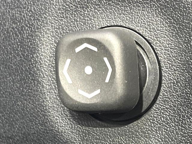 ハリアー プレミアム　禁煙車　純正９型ナビ　バックカメラ　プリクラッシュセーフティシステム　レーダークルーズ　コーナーセンサー　電動リアゲート　パワーシート　ＥＴＣ　ドラレコ　スマートキー　ＬＥＤヘッド　オートハイビーム（59枚目）