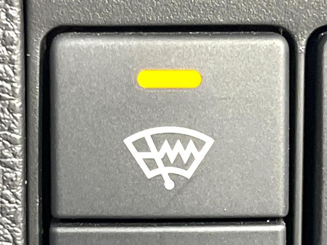 ヴェゼル ハイブリッドＺ・ホンダセンシング　禁煙車　８型メモリーナビ　バックカメラ　ＥＴＣ　シートヒーター　アダプティブクルーズ　スマートキー　ＬＥＤヘッドライト　オートライト　ＬＥＤフロントフォグランプ　デュアルエアコン（41枚目）