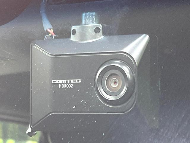 Ｎ－ＢＯＸカスタム Ｌターボ　後期　禁煙車　純正８型ナビ　ホンダセンシング　ドラレコ　バックカメラ　パドルシフト　ハーフレザーシート　シートヒーター　アダプティブクルコン　コーナーセンサー　ＥＴＣ　純正１５インチアルミ（6枚目）