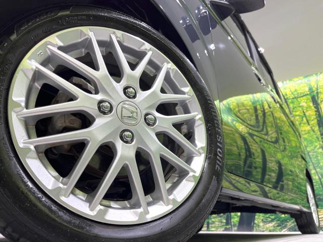 Ｎ－ＢＯＸカスタム Ｌターボ　後期　禁煙車　純正８型ナビ　ホンダセンシング　ドラレコ　バックカメラ　パドルシフト　ハーフレザーシート　シートヒーター　アダプティブクルコン　コーナーセンサー　ＥＴＣ　純正１５インチアルミ（13枚目）