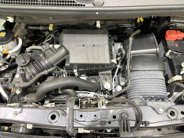 Ｎ－ＢＯＸカスタム Ｌターボ　後期　禁煙車　純正８型ナビ　ホンダセンシング　ドラレコ　バックカメラ　パドルシフト　ハーフレザーシート　シートヒーター　アダプティブクルコン　コーナーセンサー　ＥＴＣ　純正１５インチアルミ（18枚目）