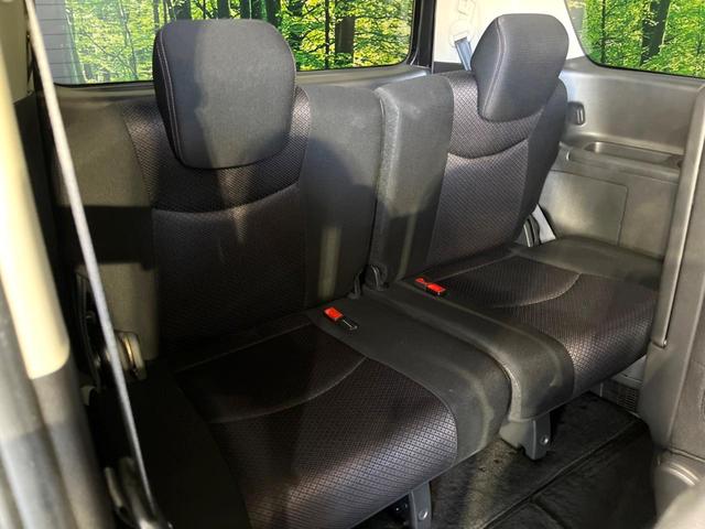 セレナ ハイウェイスター　Ｓ－ハイブリッド　エアロモード　純正ＳＤナビ　バックカメラ　フリップダウンモニター　両側電動スライドドア　バックカメラ　ＥＴＣ　クルコン　スマートキー　ＨＩＤヘッド　オートライト　オートエアコン　リアエアコン　Ｂｌｕｅｔｏｏｔｈ（10枚目）