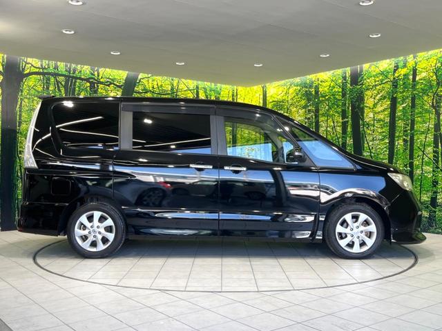 セレナ ハイウェイスター　Ｓ－ハイブリッド　エアロモード　純正ＳＤナビ　バックカメラ　フリップダウンモニター　両側電動スライドドア　バックカメラ　ＥＴＣ　クルコン　スマートキー　ＨＩＤヘッド　オートライト　オートエアコン　リアエアコン　Ｂｌｕｅｔｏｏｔｈ（32枚目）