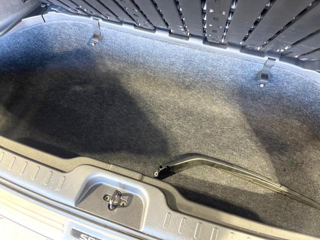 セレナ ハイウェイスター　Ｓ－ハイブリッド　エアロモード　純正ＳＤナビ　バックカメラ　フリップダウンモニター　両側電動スライドドア　バックカメラ　ＥＴＣ　クルコン　スマートキー　ＨＩＤヘッド　オートライト　オートエアコン　リアエアコン　Ｂｌｕｅｔｏｏｔｈ（52枚目）