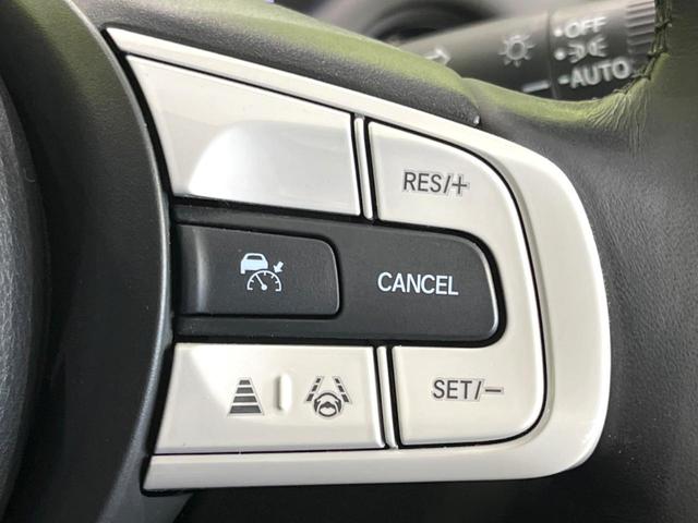 フィット ｅ：ＨＥＶホーム　後期　禁煙車　純正９型ナビ　ホンダセンシング　バックカメラ　ＥＴＣ　アダプティブクルコン　ハーフレザーシート　コーナーセンサー　ＬＥＤヘッド　オートライト　オートエアコン　スマートキー（6枚目）