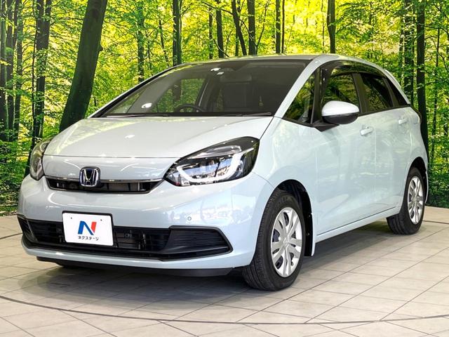 フィット ｅ：ＨＥＶホーム　後期　禁煙車　純正９型ナビ　ホンダセンシング　バックカメラ　ＥＴＣ　アダプティブクルコン　ハーフレザーシート　コーナーセンサー　ＬＥＤヘッド　オートライト　オートエアコン　スマートキー（26枚目）