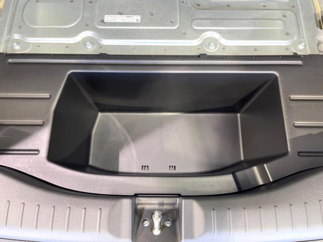 フィット ｅ：ＨＥＶホーム　後期　禁煙車　純正９型ナビ　ホンダセンシング　バックカメラ　ＥＴＣ　アダプティブクルコン　ハーフレザーシート　コーナーセンサー　ＬＥＤヘッド　オートライト　オートエアコン　スマートキー（35枚目）